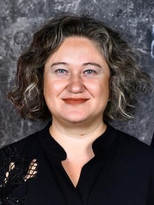 Şefika Önder, Ortaokul Müdürü